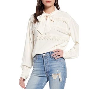 Mimmi Crochet Detail Bow Top